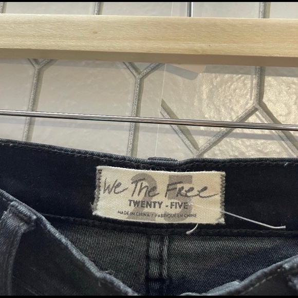 NWOT FREE PEOPLE TEAGAN BLACK DENIM SKIRT SIZE SMALL - Picture 8 of 16